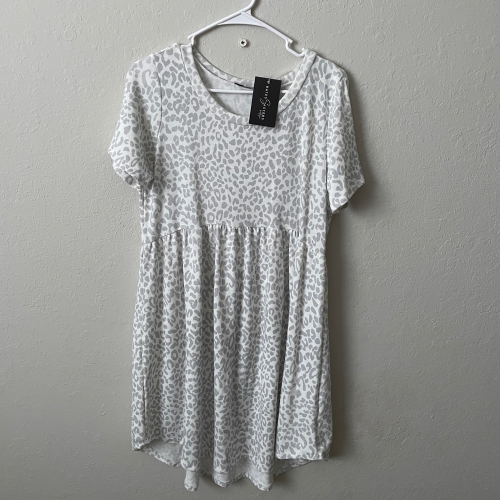 Bates Sisters Boutique leopard print dress